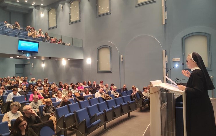 Stručni skup za vjeroučitelje: Posredovanje vjeronaučnih sadržaja - jezik, obrada i metodičko-didaktičko oblikovanje